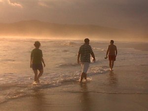 Walking on the Beach with Peter and Antoinette Wood
