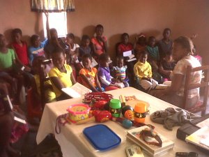 Tembilihle teaches kids club